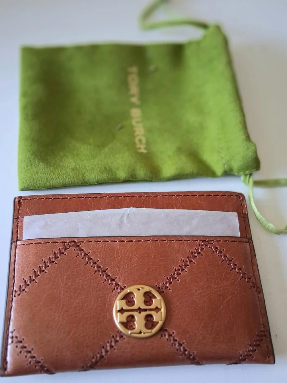 TORY BURCH KIRA DIAMOND QUILT CARD CASE W/DUST BAG DARK WHISKEY NWT